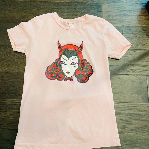 Lucky Hellcat Devil Tee - Picture 9 of 9